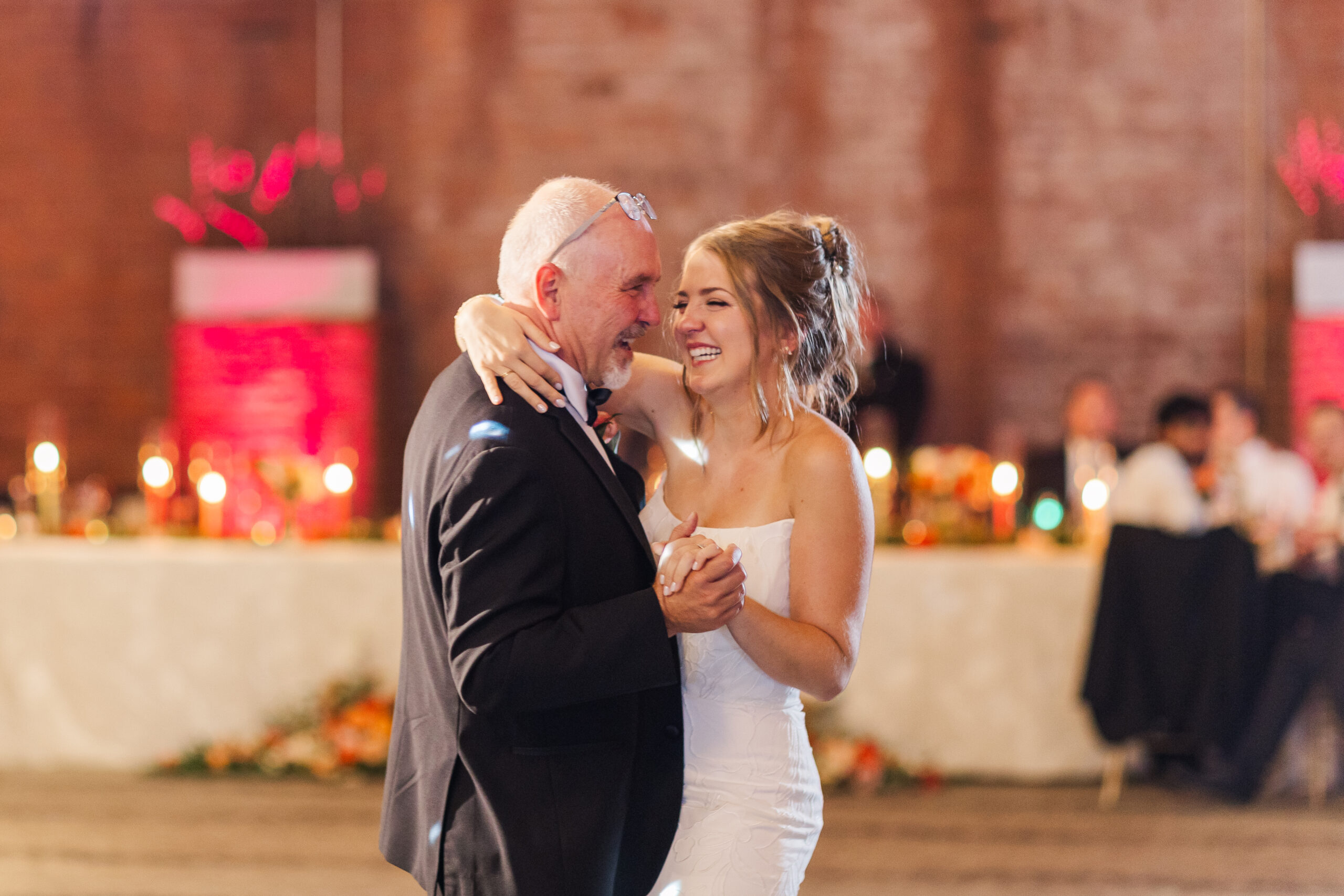 Wedding reception at Windows on the River in Cleveland, Ohio